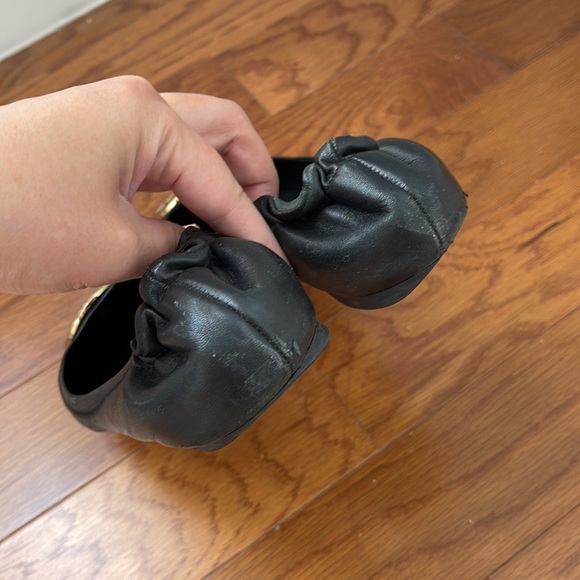 Tory Burch black flats size 7.5 - Picture 2 of 2